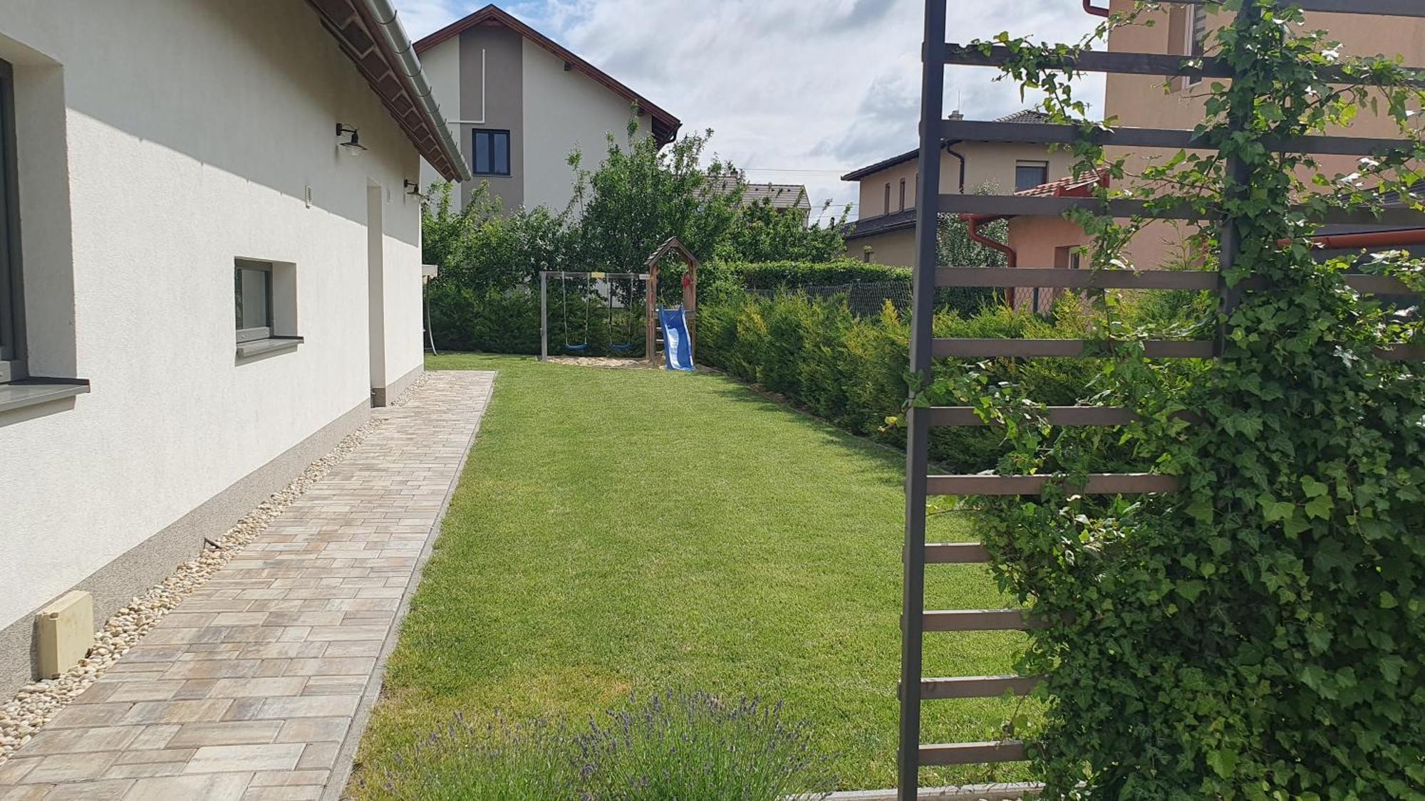 Relax Balaton Apartmanok Balatonfüred Exteriör bild